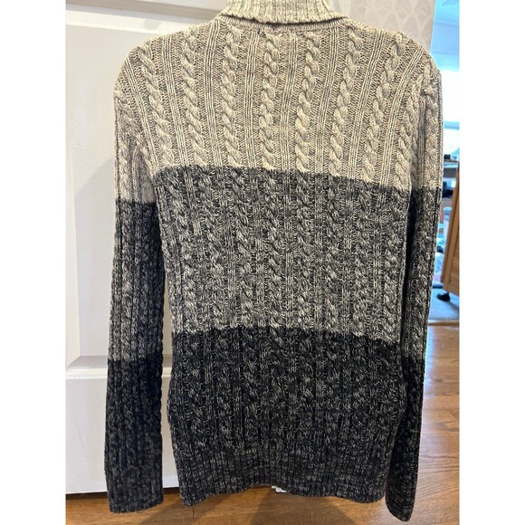 Tri-Color Turtleneck Sweater - M - Picture 2 of 4
